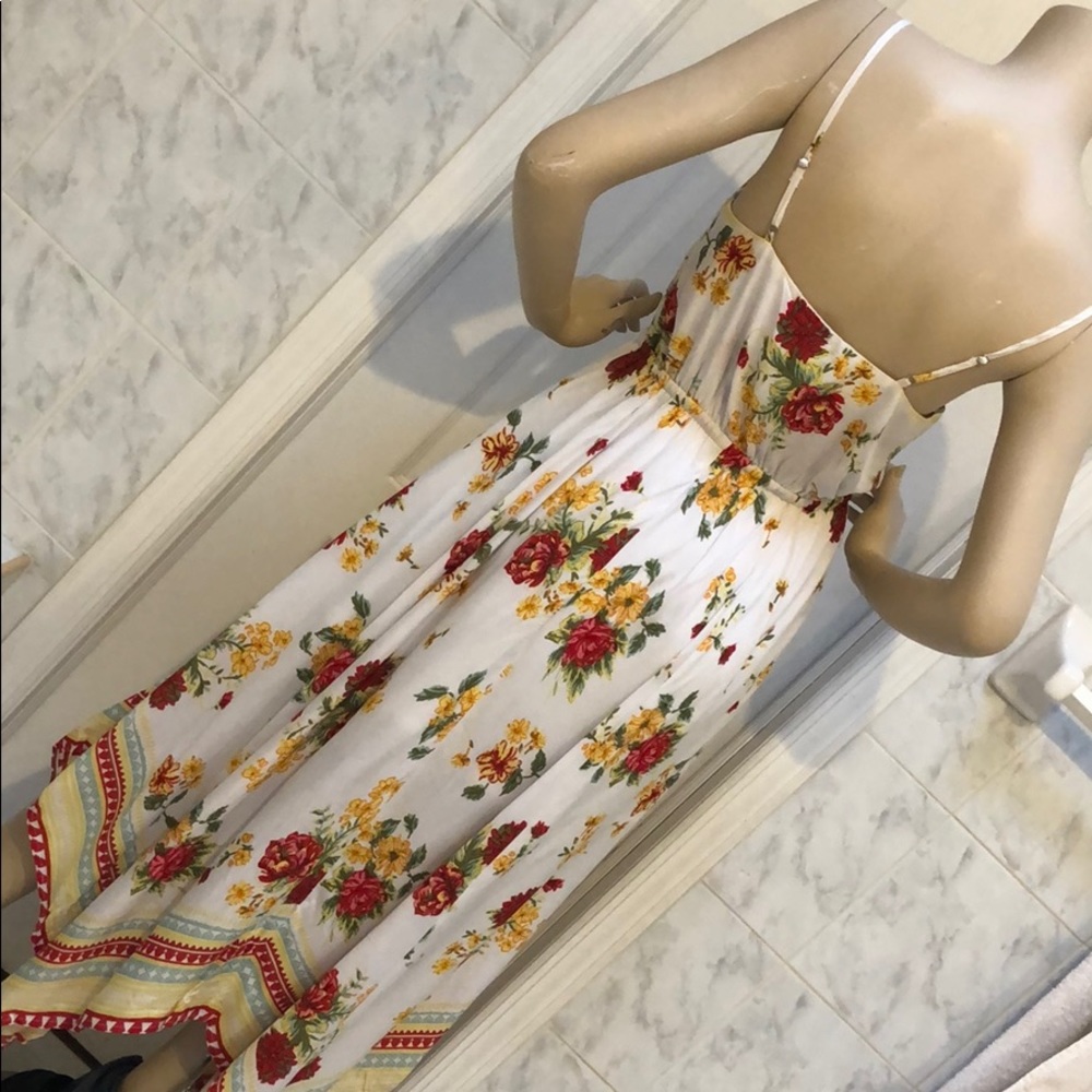 FLORAL PRINT MAXI BOHO DRESS - Picture 9 of 10